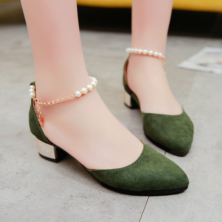 Damen Elegant geschnittene Pumps mit modischem Absatz und perlenverziertem Riemen Heidi-Mode