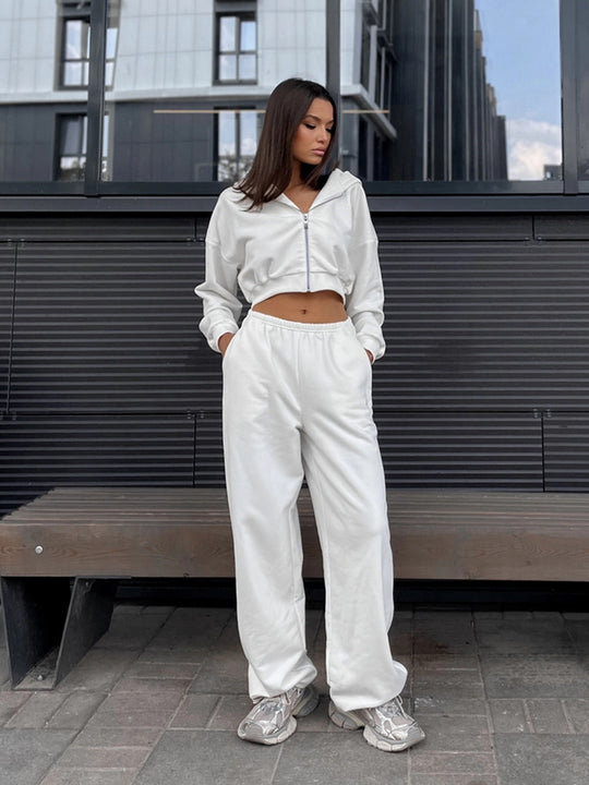 Damen lässiges Freizeit-Set mit cropped Hoodie und weiten Hosen Heidi-Mode
