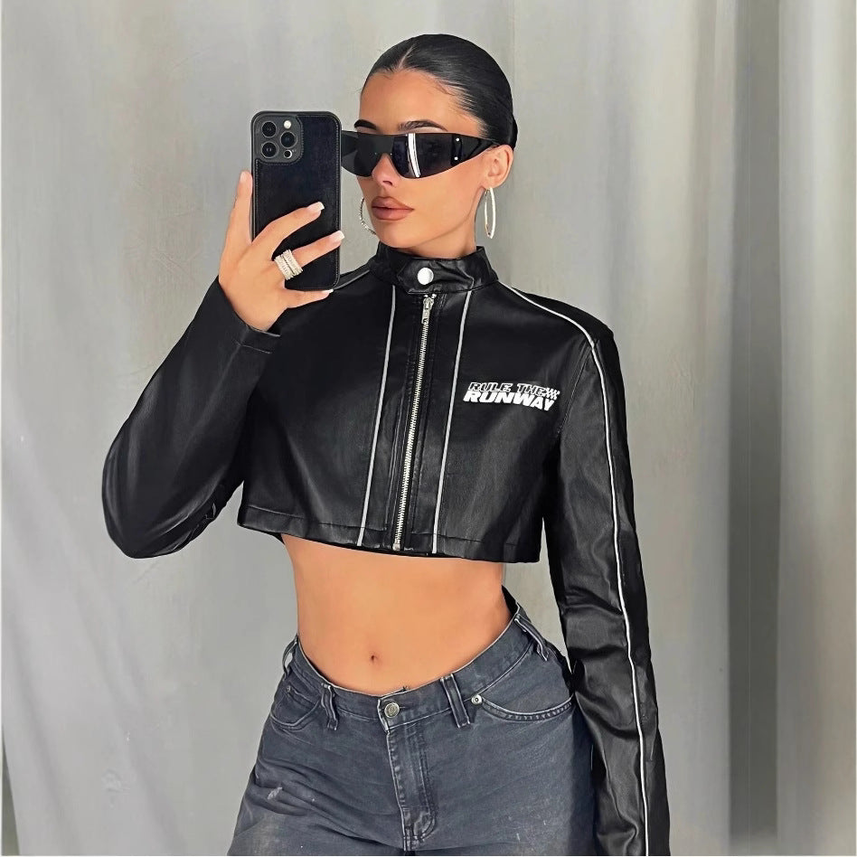 Damen cropped Kunstlederjacke mit sportlichen Zierelementen Heidi-Mode