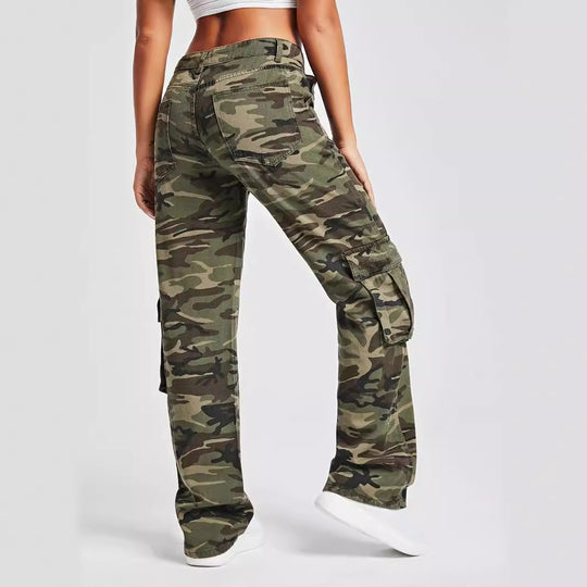 Damen Cargo-Hose im urbanen Camouflage-Stil mit praktischen Seitentaschen Heidi-Mode