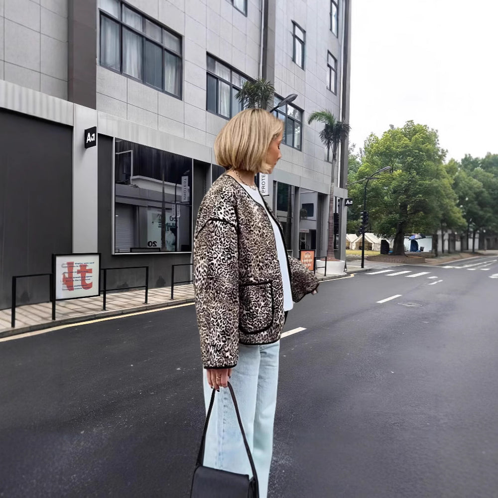 Damen attraktive Jacke im angesagten Leopardenmuster Heidi-Mode
