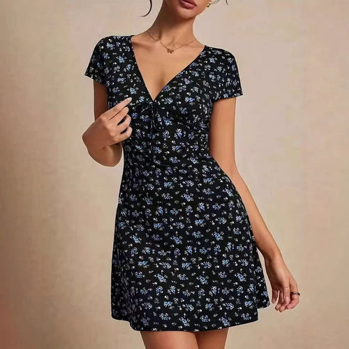 Damen Kurzarm Kleid mit blumigem Schnitt und Wickeldetails Heidi-Mode