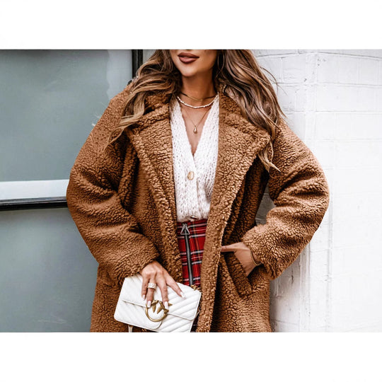 Damen Teddyfellmantel mit großzügigen Taschen und gemütlichem Kragen Heidi-Mode