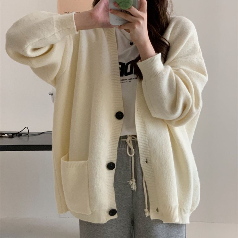 Damen Gemütliche Strickjacke mit weiten Ärmeln und praktischen Taschen Heidi-Mode