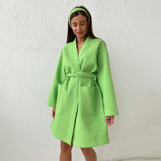 Damen Bademantel aus hochwertigem Baumwollmix mit Gürtel und praktischen Taschen Heidi-Mode