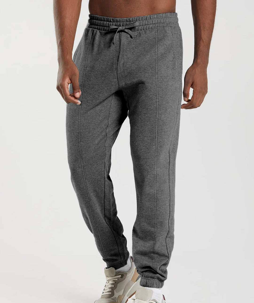 Herren Sportliche Jogginghose mit elastischem Bund und seitlichen Taschen Heidi-Mode