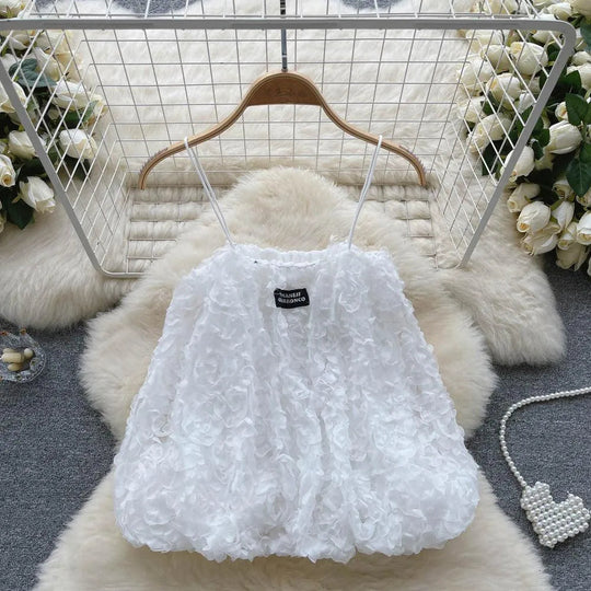 Heidi-Mode | Kurzes Top mit dreidimensionalen Blumen