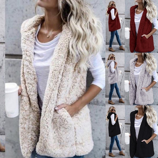 Damen Zarte Fleece-Weste mit praktischen Taschen und offenem Schnitt Heidi-Mode