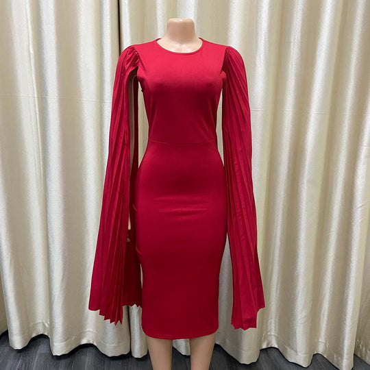 Damen Kleid mit dramatischen Plisseeärmeln und figurbetontem Schnitt Heidi-Mode