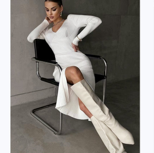 Damen Elegantes Strick-Maxikleid mit raffinierten Schnitt und figurbetontem Design Heidi-Mode