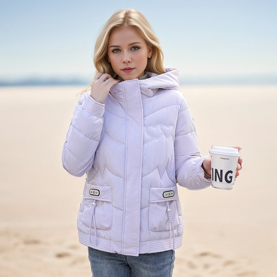 Damen gesteppte Winterjacke mit verstellbarem Kapuzenkragen und funktionalen Seitentaschen Heidi-Mode