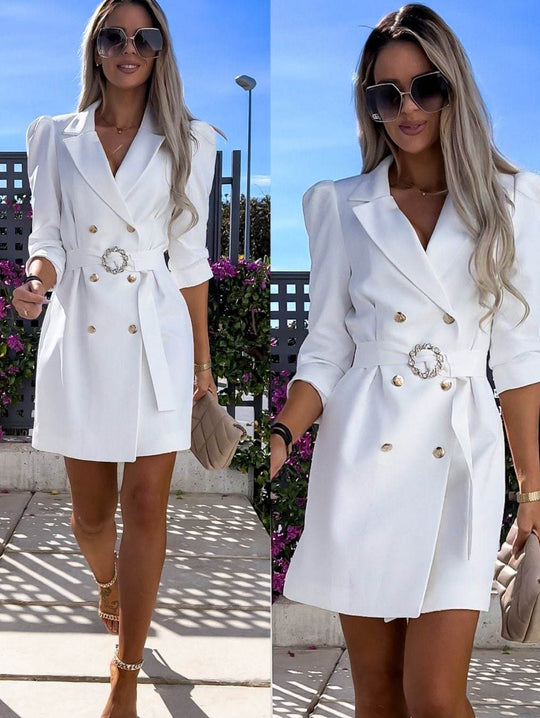 Damen Blazer Kleid mit tailliertem Schnitt und glamourösem Knopfdetail Heidi-Mode