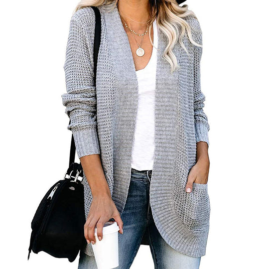 Damen Strickjacke mit tiefem V-Ausschnitt und praktischen Taschen Heidi-Mode