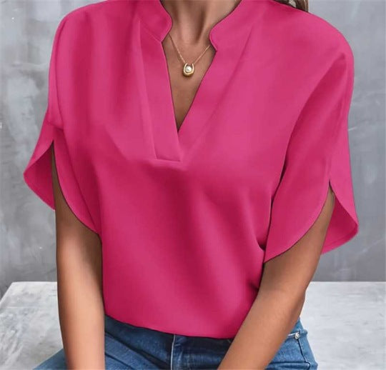 Damen elegantes Oberteil mit modernen Seitenschlitzen und V-Ausschnitt Heidi-Mode