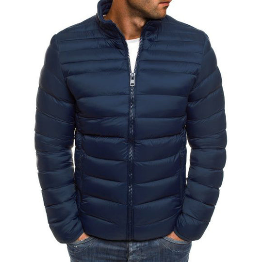 Herren modische Steppjacke mit hohem Kragen und seitlichen Reißverschlusstaschen Heidi-Mode