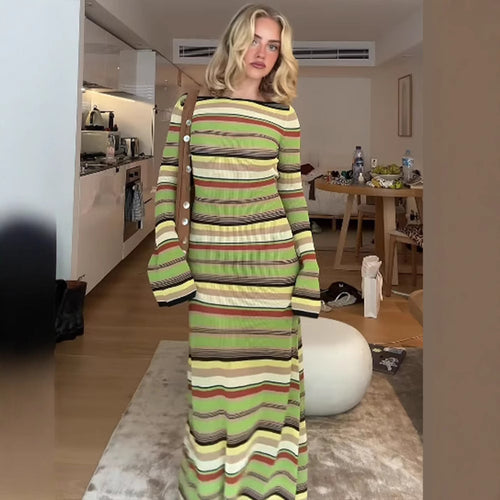 Damen Maxi-Kleid mit einzigartigem Streifenmuster und weitem Arm Heidi-Mode