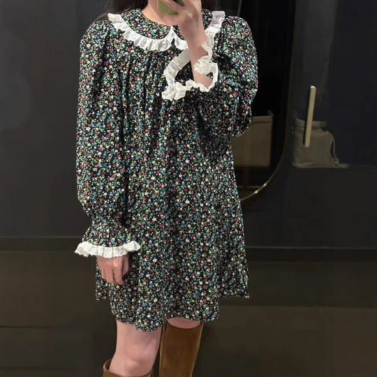 Damen Blusenkleid mit romantischen Spitzenakzenten und floralem Muster Heidi-Mode