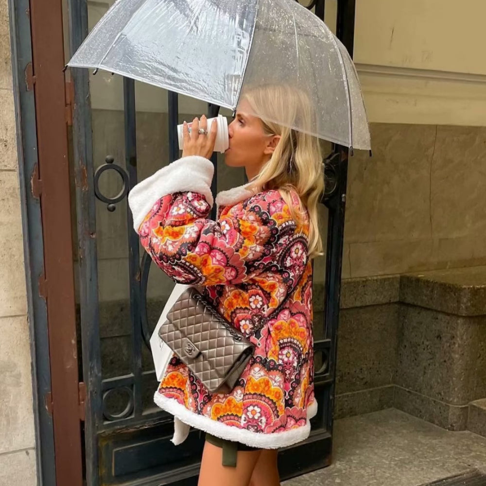 Damen modische Steppjacke mit farbenfrohem Muster und flauschigem Futter Heidi-Mode