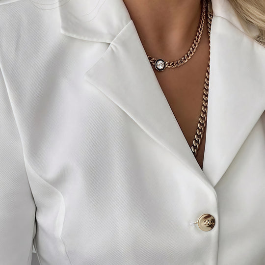 Damen Elegante Kurzjacke mit goldenen Knopfdetails Heidi-Mode