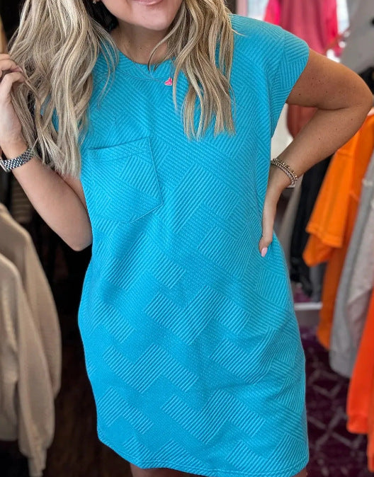 Damen lässiges T-Shirt-Kleid mit einem stilvollen strukturierten Design Heidi-Mode