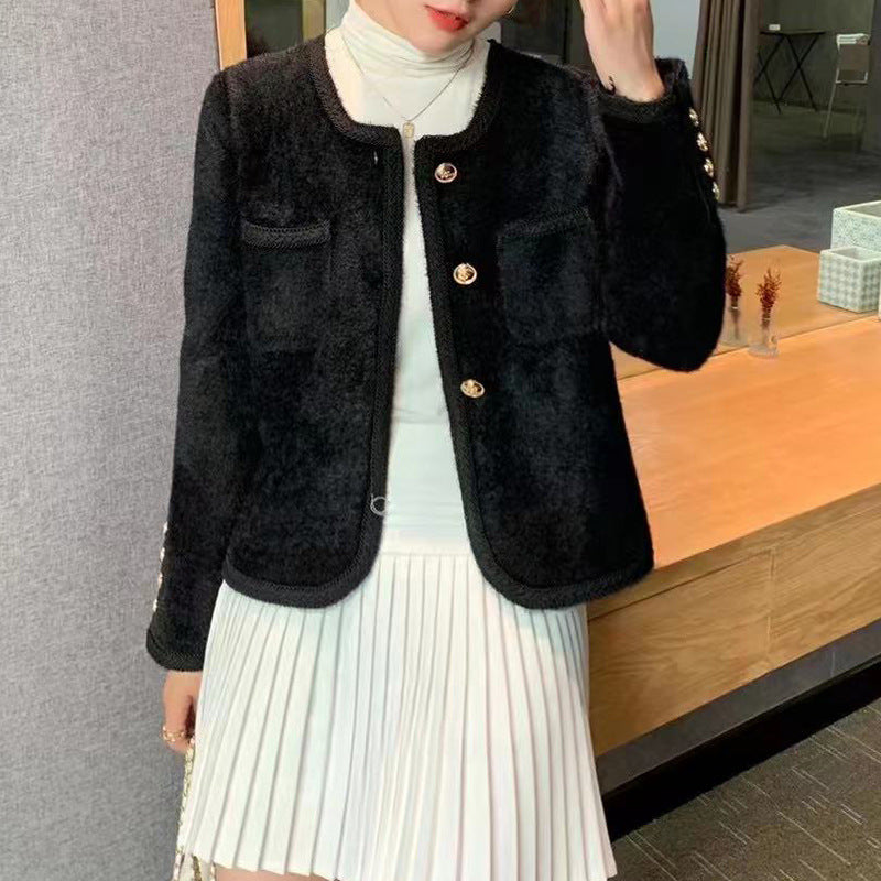 Damen Elegante Strickjacke mit goldenen Knöpfen und feiner Struktur Heidi-Mode