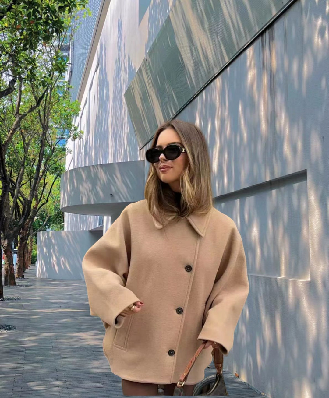 Damen Oversized Wollmantel mit modernem Schnitt und praktischen Taschen Heidi-Mode