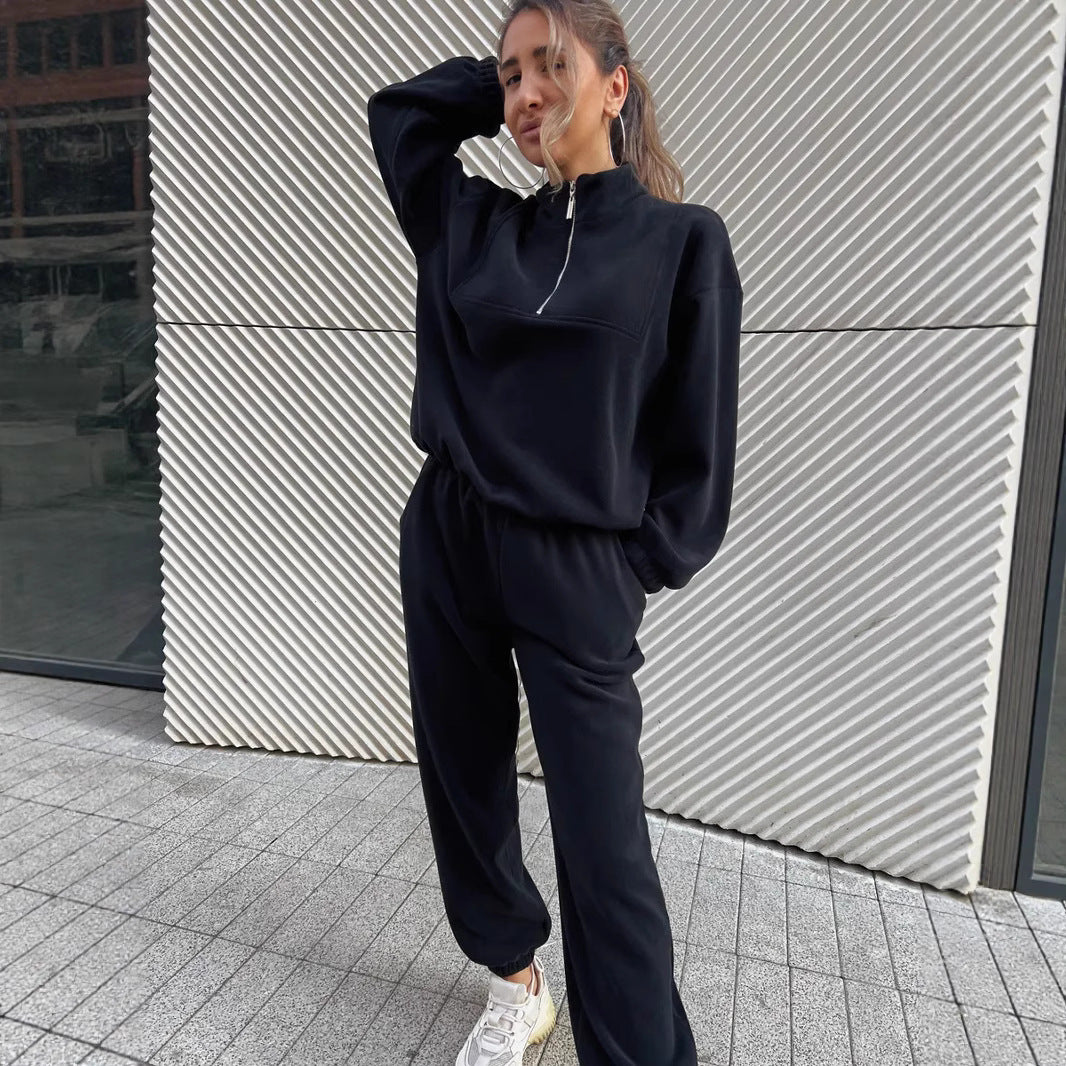 Damen sportliches Fleece-Jogginganzug mit halbem Reißverschluss und elastischen Bündchen Heidi-Mode