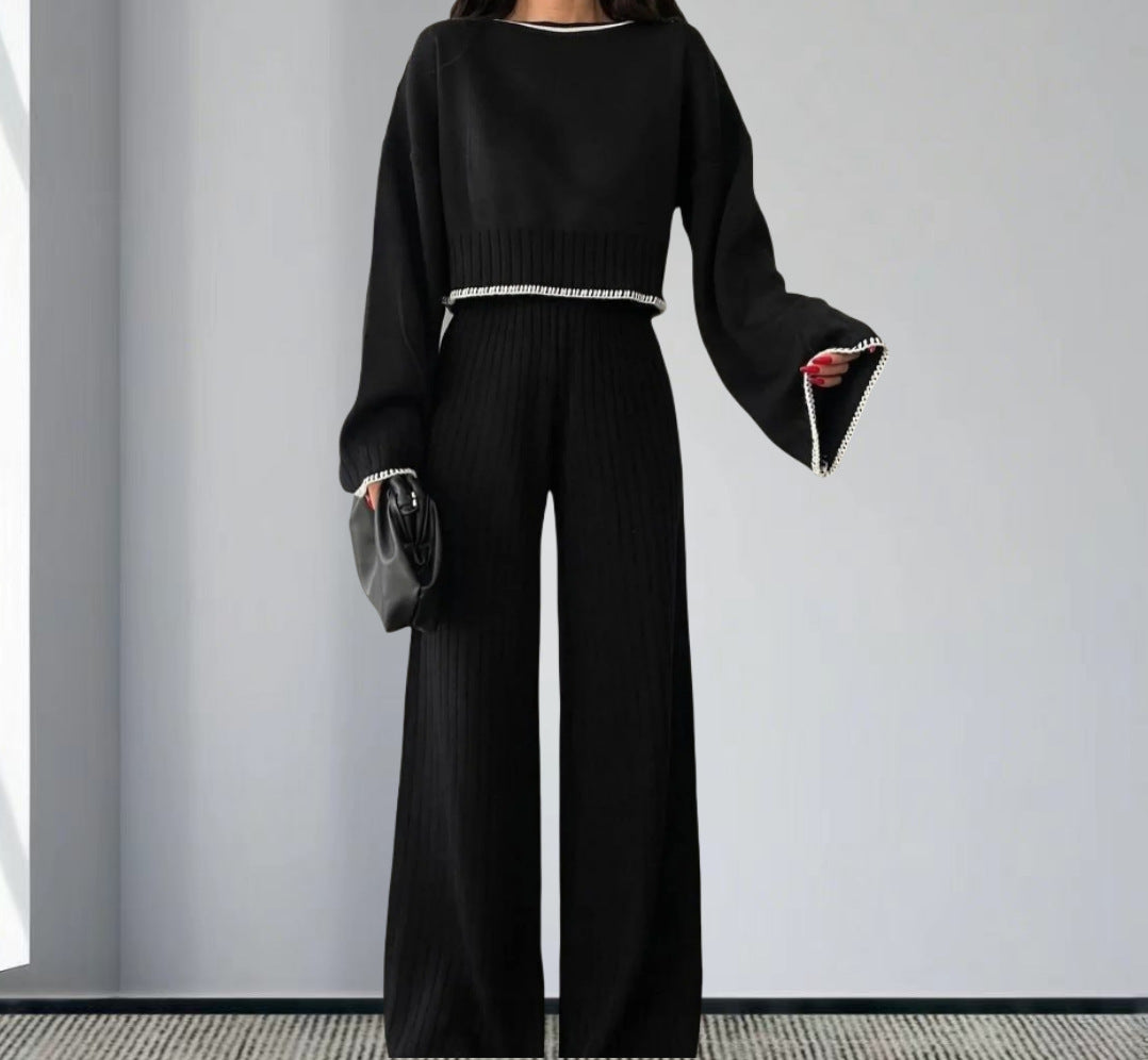 Damen elegantes Strickanzug mit weitem Bein und romantischen Ärmeln Heidi-Mode