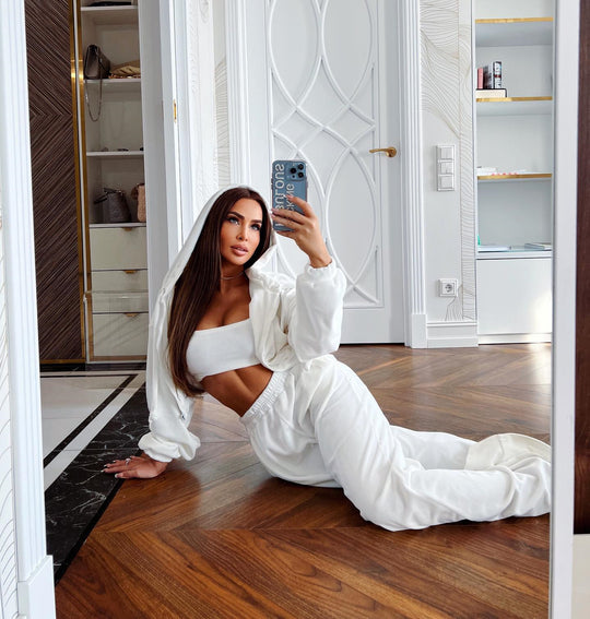 Damen cropped Sportanzug mit elastischem Bund und durchgehendem Reißverschluss Heidi-Mode