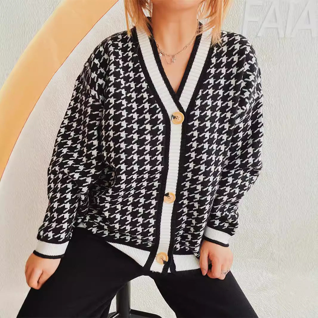 Damen oversized Strickjacke im klassischen Hahnentrittmuster Heidi-Mode