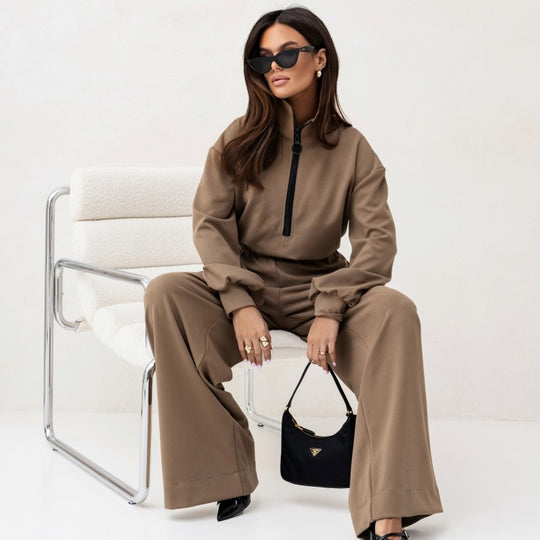 Damen Modischer Jumpsuit mit hohem Kragen und sportlichem Reißverschluss Heidi-Mode