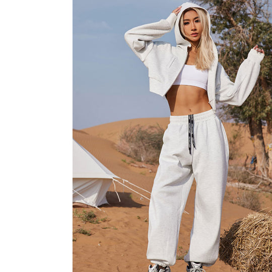 Damen modisches Cropped Sweat- und Jogginganzug-Set mit trendigen Details Heidi-Mode