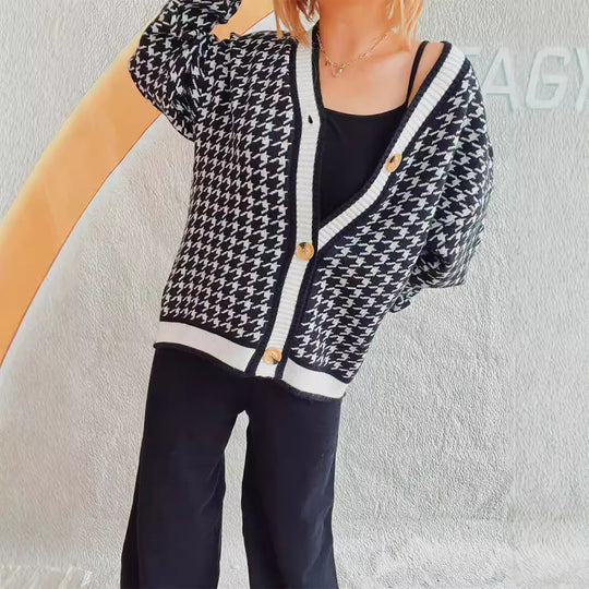 Damen oversized Strickjacke im klassischen Hahnentrittmuster Heidi-Mode