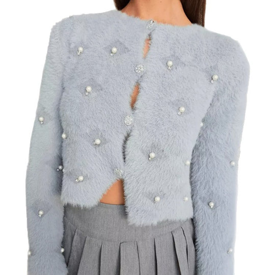 Damen Flauschige Strickjacke mit Schmuckknöpfen und elegantem Schnitt Heidi-Mode