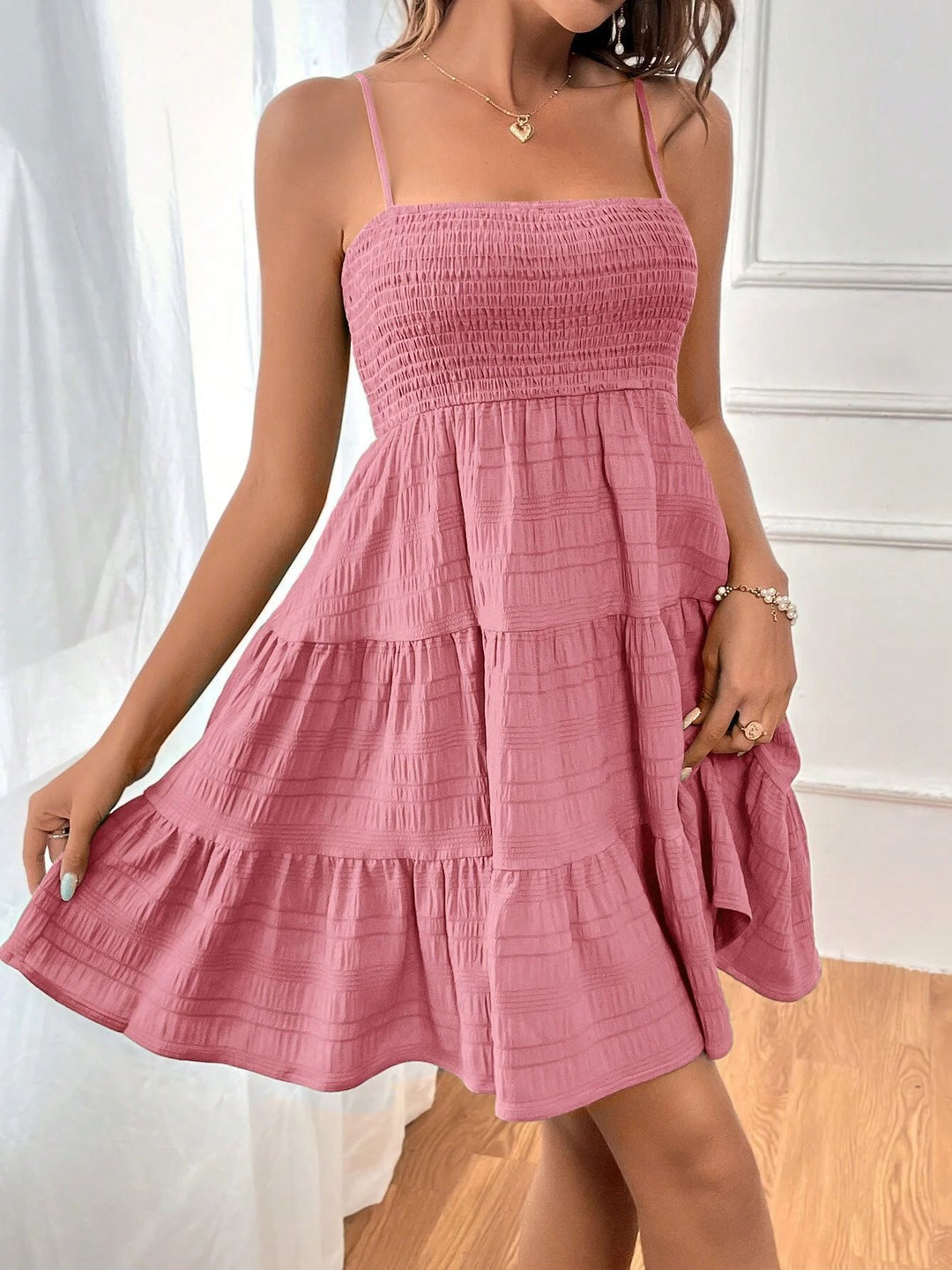 Damen Trägerkleid mit schwingendem Saum und lässigem Schnitt Heidi-Mode