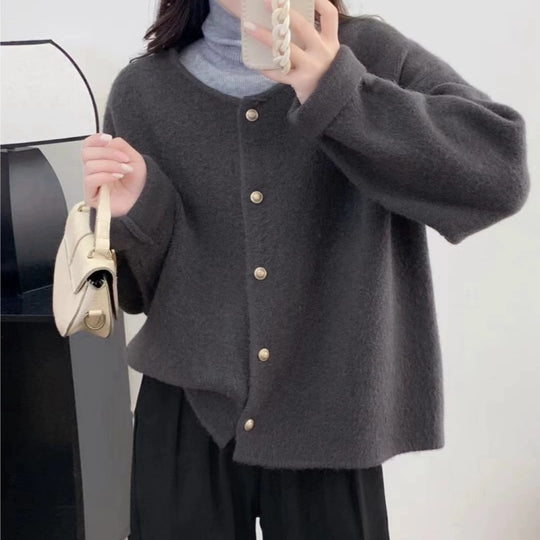 Damen Grobstrickjacke mit eleganter Knopfleiste und lässigem Schnitt Heidi-Mode