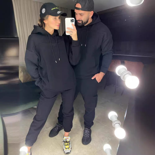 Damen sportliches Hoodie-Set mit hochwertigen Details und bequemen Hosen Heidi-Mode