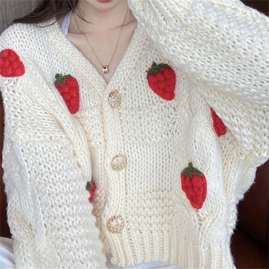 Damen Grober Strickcardigan mit Blumenstickerei und funkelnden Knöpfen Heidi-Mode