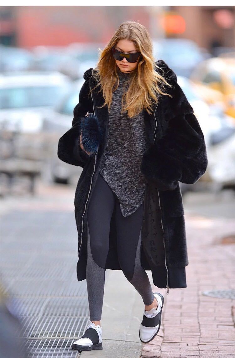 Damen Übergroßer Kunstfellmantel mit Kapuze und Taschen Heidi-Mode