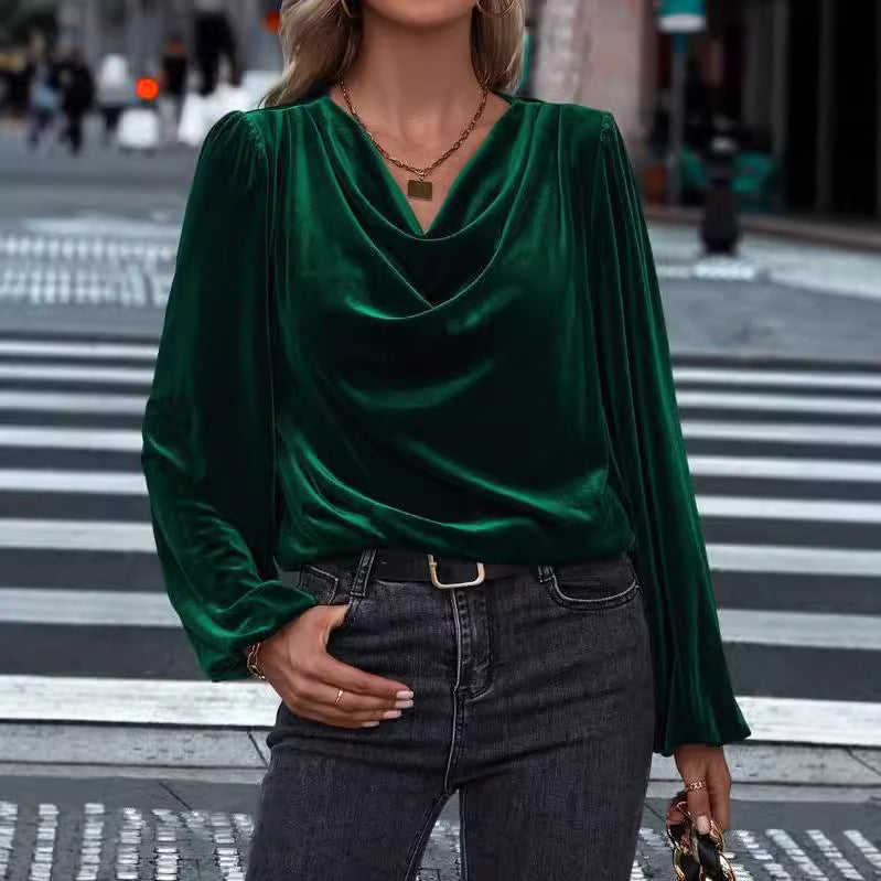 Damen elegante Bluse aus samtigem Material mit Drapé-Ausschnitt Heidi-Mode