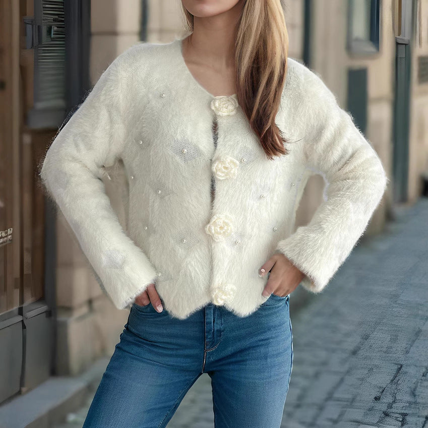 Damen Strickjacke mit floralen Applikationen und perlverzierter Detail Heidi-Mode