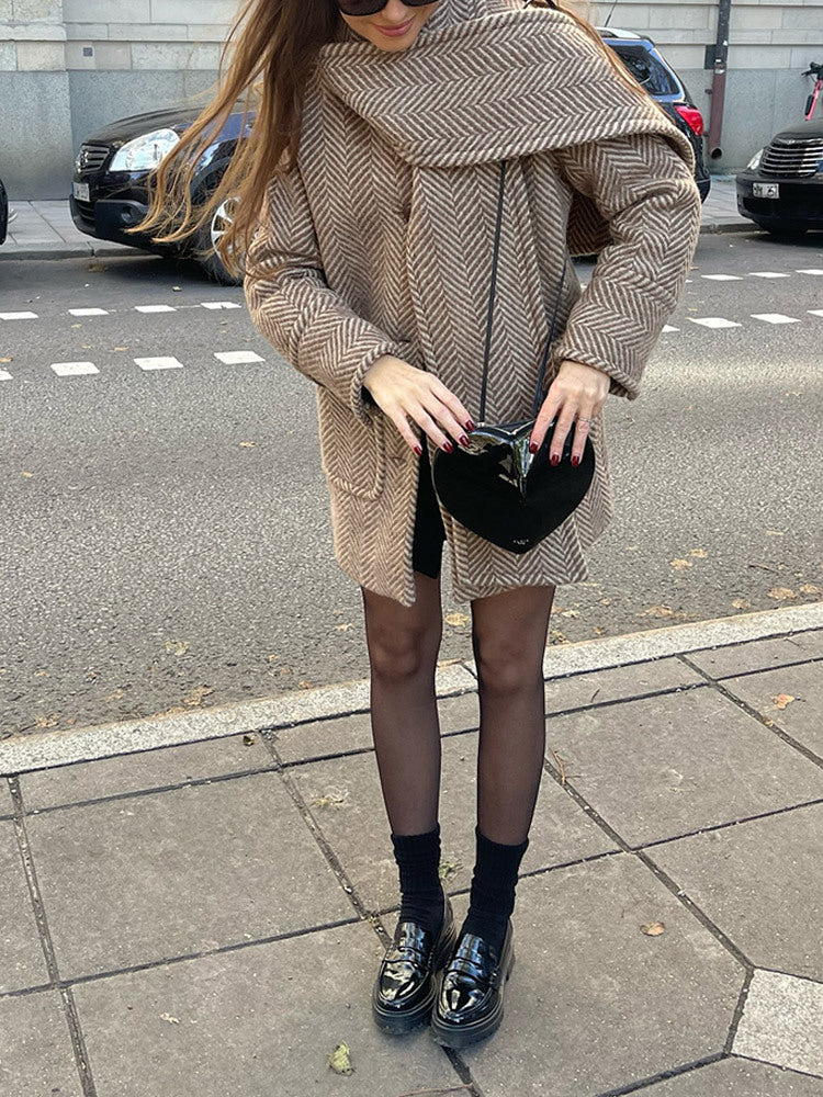 Damen modische Wolljacke mit Chevron-Muster und kuscheligem Schnitt Heidi-Mode