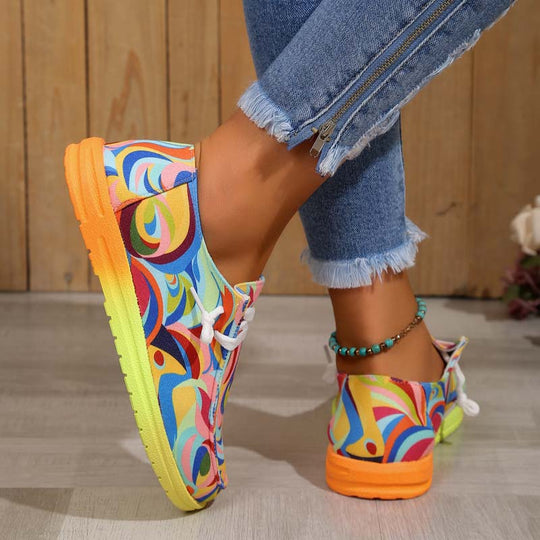 Heidi-Mode | Lässige, Farbige Sneaker