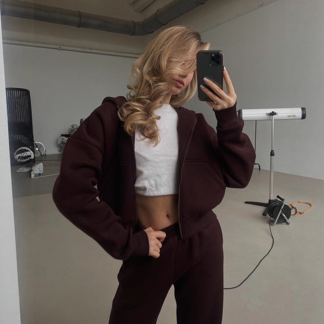 Damen modischer kurz geschnittener Sweatjacke mit Reißverschluss Heidi-Mode