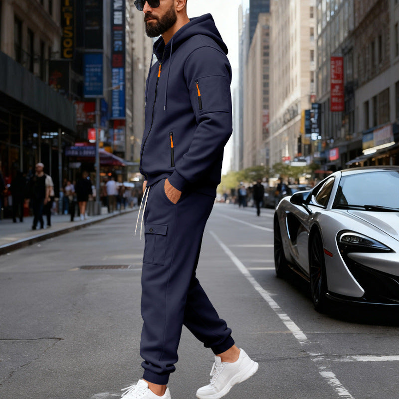 Herren stylisches Zweiteiliges Jogginganzug mit Kapuze und praktischen Taschen Heidi-Mode