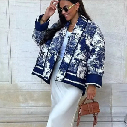 Damen leichte Steppjacke im botanischen Design mit großen Taschen Heidi-Mode