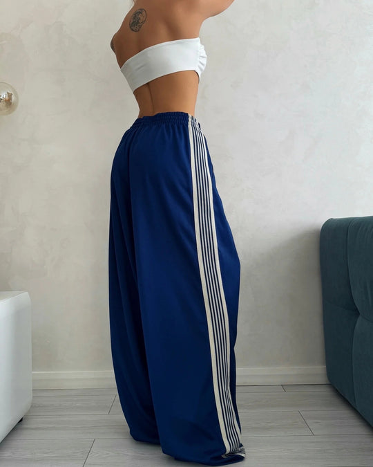 Damen weite Sporthose mit diagonalen Streifen Heidi-Mode