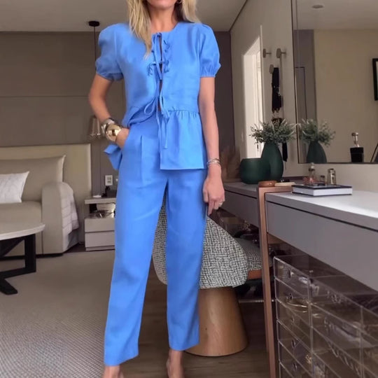 Damen entspannte Leinenhose mit passendem Oberteil und Rüschendetails Heidi-Mode