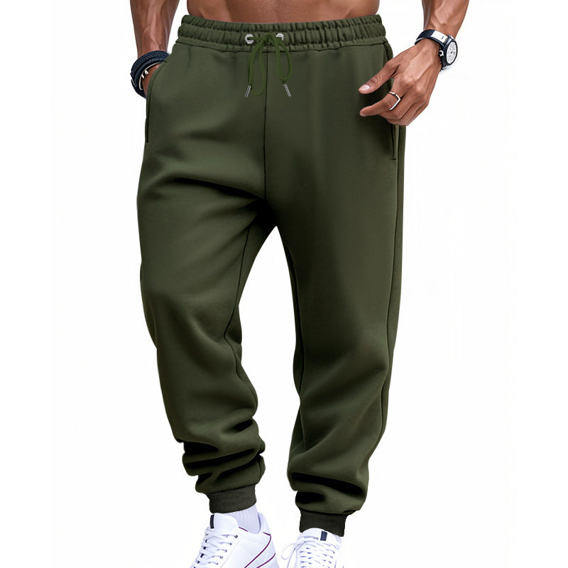 Herren bequeme Jogginghose mit elastischem Bund und praktischen Seitentaschen Heidi-Mode