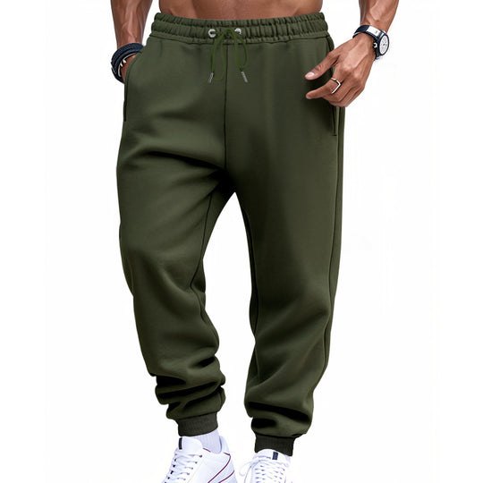 Herren bequeme Jogginghose mit elastischem Bund und praktischen Seitentaschen Heidi-Mode